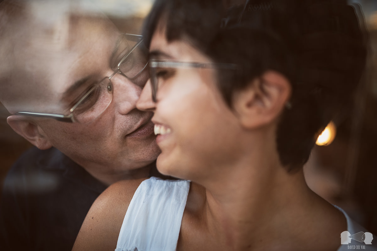 fotógrafos-bodas-lleida-barcelona-preboda-rural-amapolas-roselles