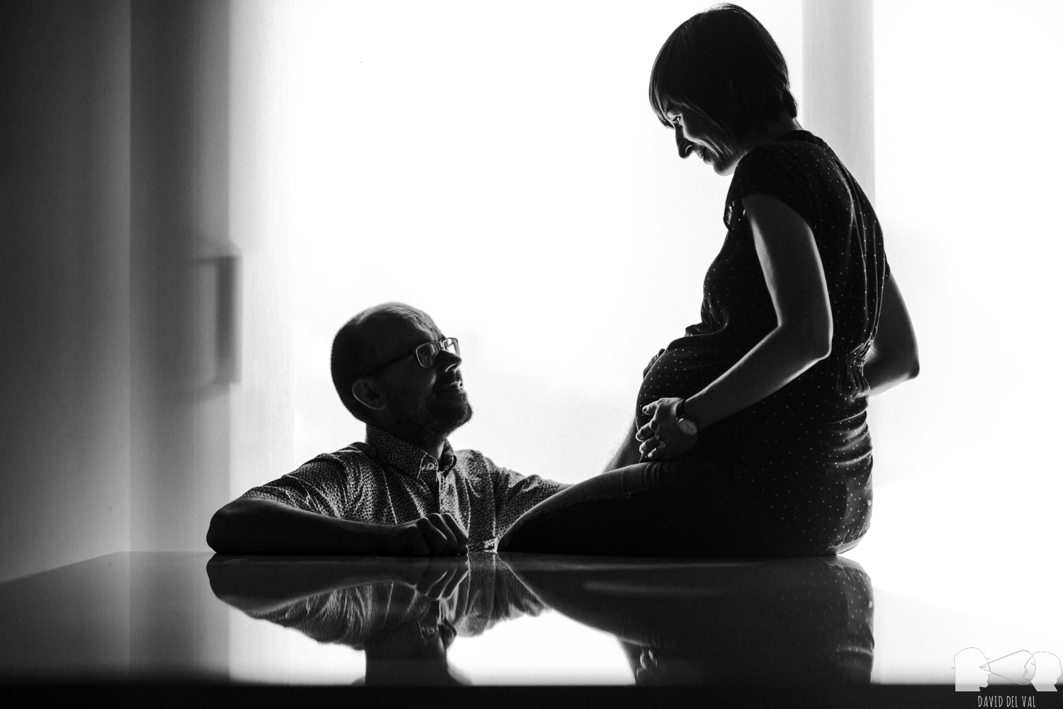 Fotografia d'embaràs a Lleida, Barcelona, Tarragona i Girona. Fotograf de familia i de nens. Sessió d'embaràs. Sesión de embarazo, embarazada